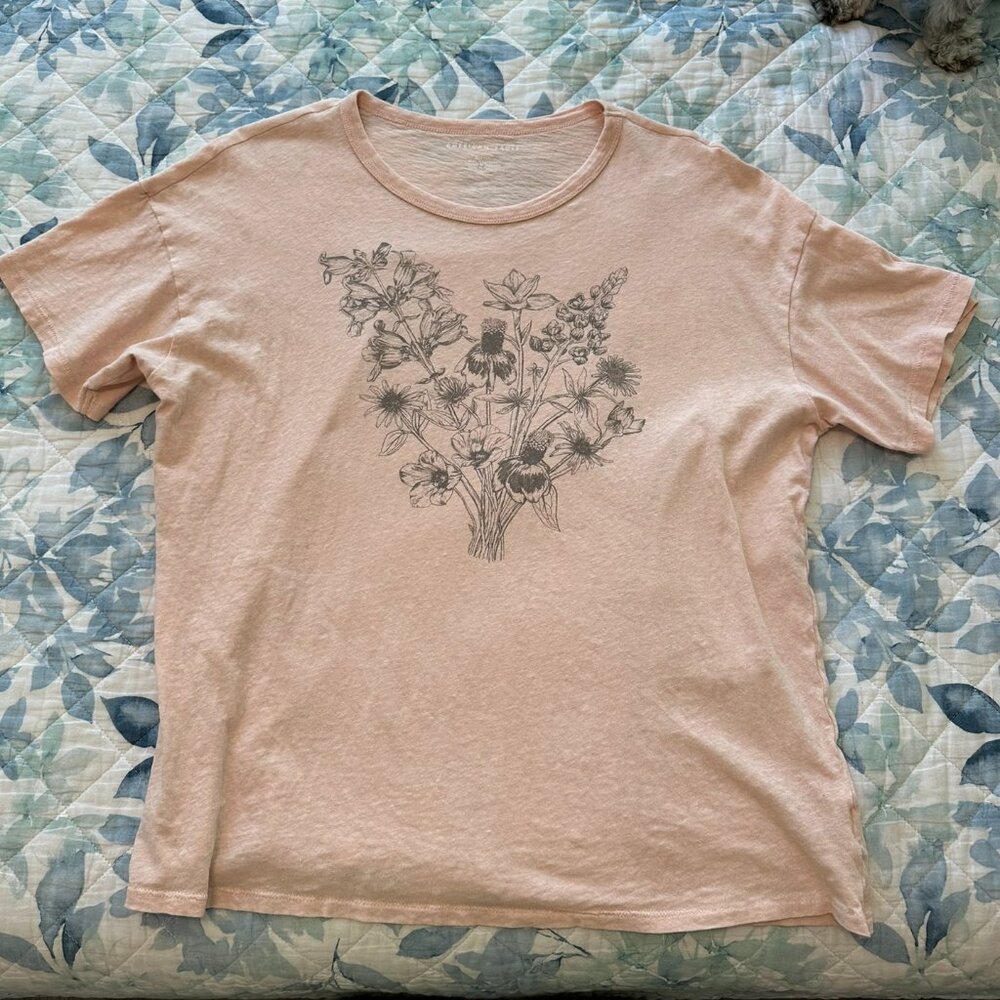 American Eagle oversized graphic tee